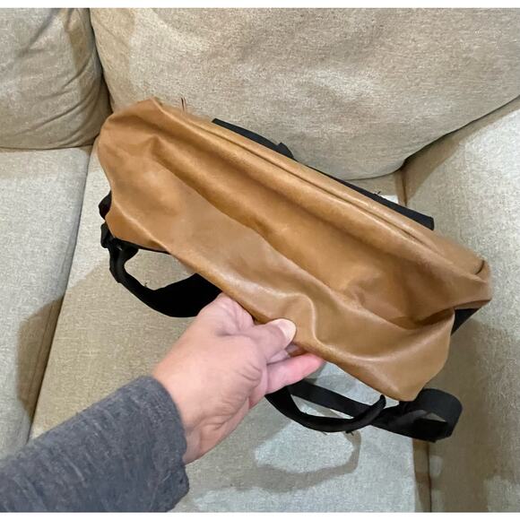 Black Dickies Backpack For Laptop Traveling - Picture 4 of 9